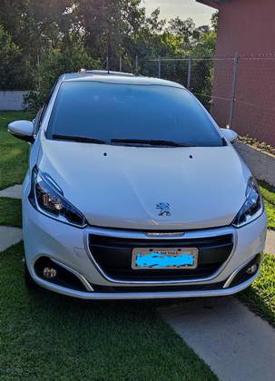 PEUGEOT 208 1.2 ACTIVE PACK 12V FLEX 4P MANUAL PEUGEOT 208 1.2 ACTIVE PACK 12V FLEX 4P MANUAL